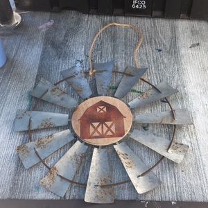 Wall decor